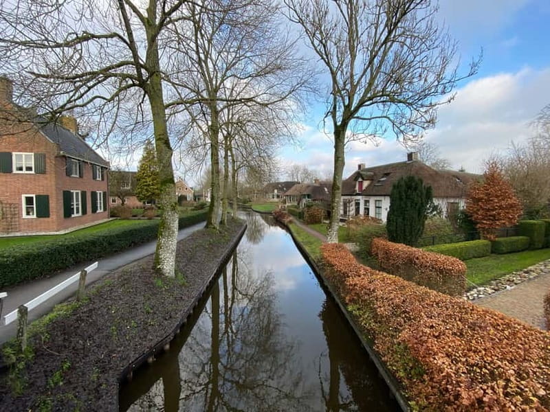 Amsterdam: Giethoorn, Afsluitdijk and Zaanse Schans Day Trip - Should You Book This Amsterdam Day Trip?