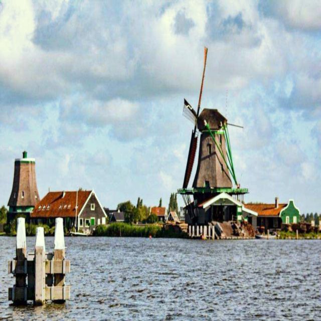 Amsterdam: Giethoorn and Zaanse Schans Windmills Day Tour - Zaanse Schans windmills plus wooden shoes and cheese: the Dutch craft combo