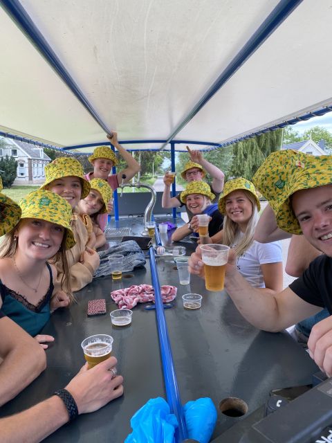 Amsterdam: Guided Beer or Prosecco Bike Tour - Meeting at Breugem Beer: Your Starting Moment