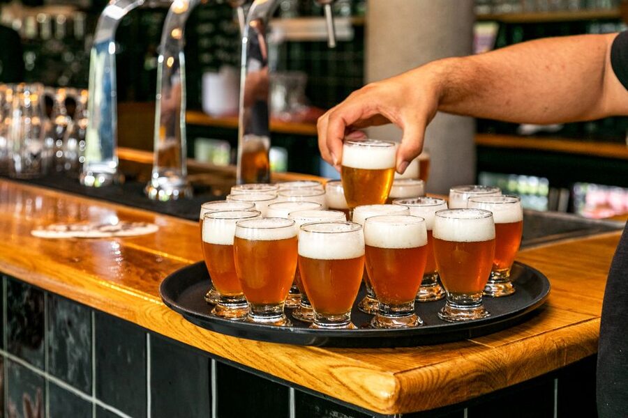 Amsterdam: Guided Craft Beer Brewery Bus Tour with Tastings - Overhoeksplein to Amsterdam craft breweries: how the format really works