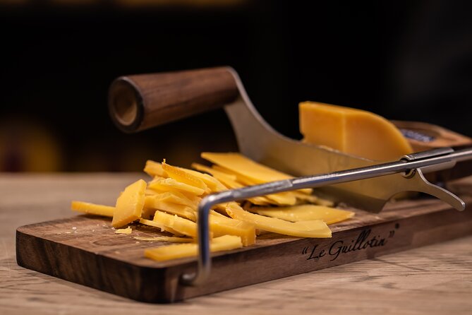 Amsterdam : Guided Cultural Food Tour - Beurs van Berlage and the Golden Age Idea That Still Powers the City