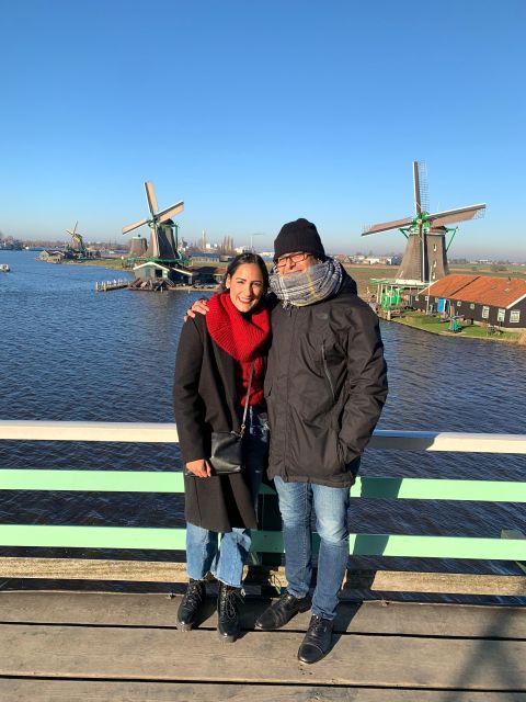 Amsterdam: Guided Zaanse Schans, Windmills & Cheese Tour - Zaanse Schans free time: windmills, shops, and the interior ticket decision