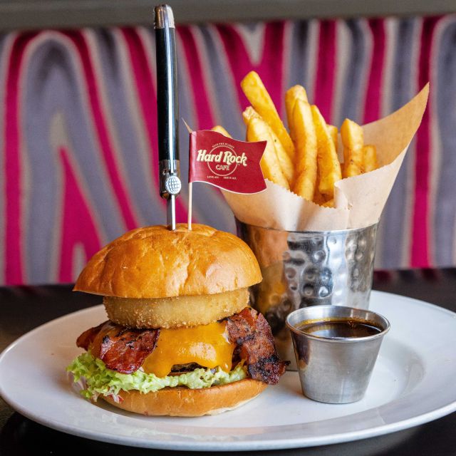 Amsterdam: Hard Rock Cafe Experience - The one-day flow: from priority seating to Rock Shop souvenirs