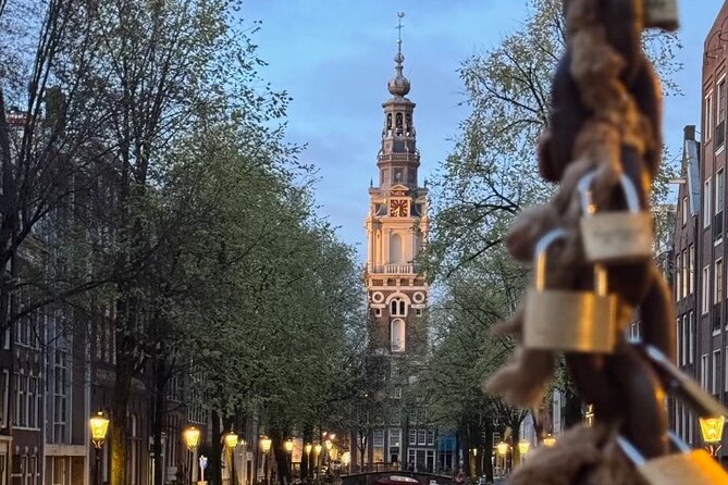 Amsterdam: Haunted History and Ghost Walking Tour - Begijnhof courtyard: a nun’s vow and a different kind of haunting