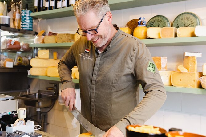 Amsterdam High-End Dutch Food & History Tour - Up to 8 guests - Tuesday to Friday: Butcher Shop Sausages, Speakeasy Cheese, and Fish Classics