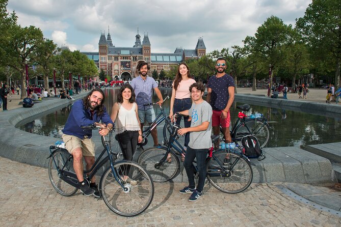 Amsterdam Highlights Bike Tour - Guided in EN/ES/DE/NL - Skinny Bridge And Amstelveld: Iconic Photos Plus A Calm Pocket Near The Water