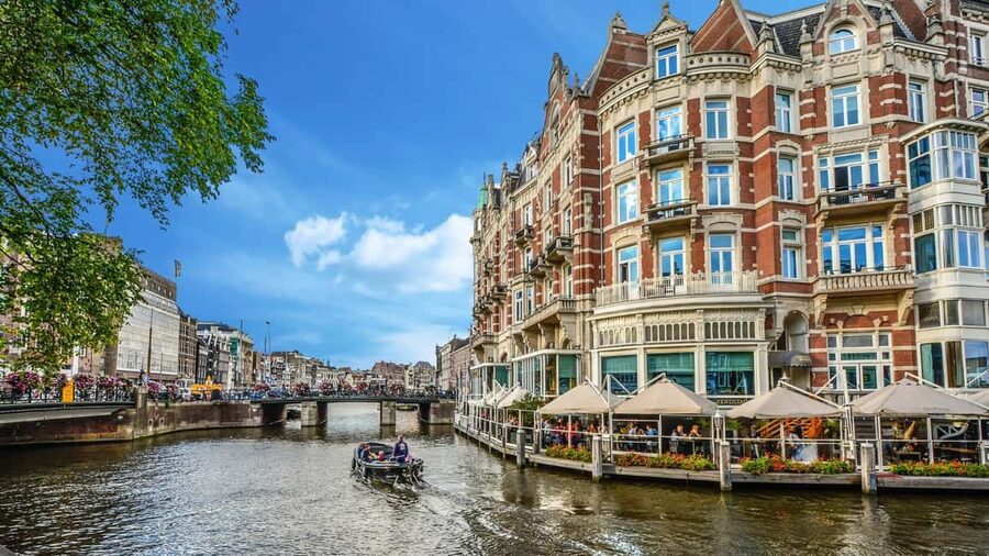 Amsterdam: Highlights & Hidden Gems Private Walking Tour - A private Amsterdam walk that actually fits your day