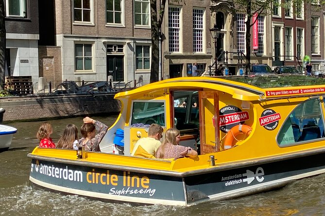 Amsterdam: Historic City Sightseeing Canal Cruise - Leidsegracht, De Beulingsloot, and the canal “threading”