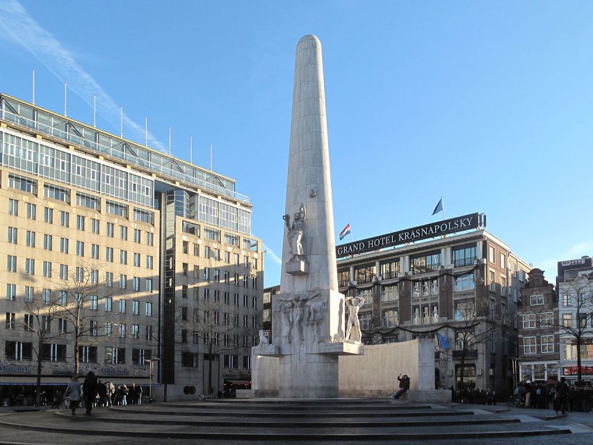 Amsterdam: Historic Walking Tour - Meeting point on Damrak: easy start, central location
