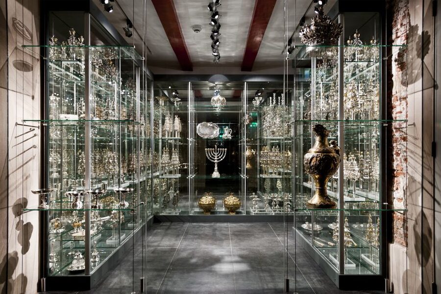 Amsterdam: Jewish Museum Entrance Tickets - Portuguese Synagogue: a 17th-century interior visit you should schedule carefully