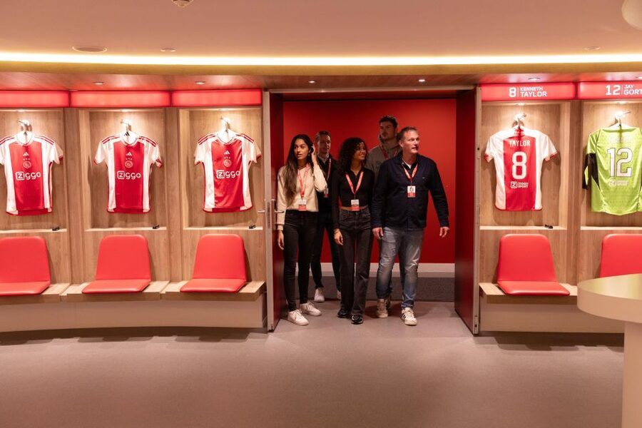 Amsterdam: Johan Cruijff ArenA Tour with Optional Guide - Self-guided or optional guide: how to choose your best format