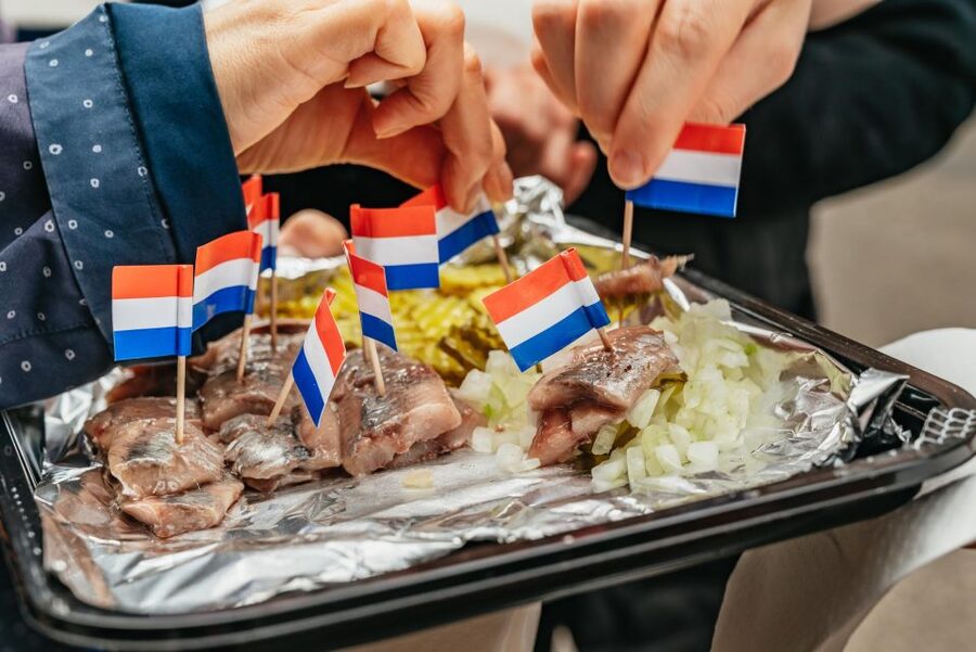Amsterdam: Jordaan District Local Food Walking Tour - Stop by Stop, What You Are Really Eating (Dutch Traditions Plus Real Variety)