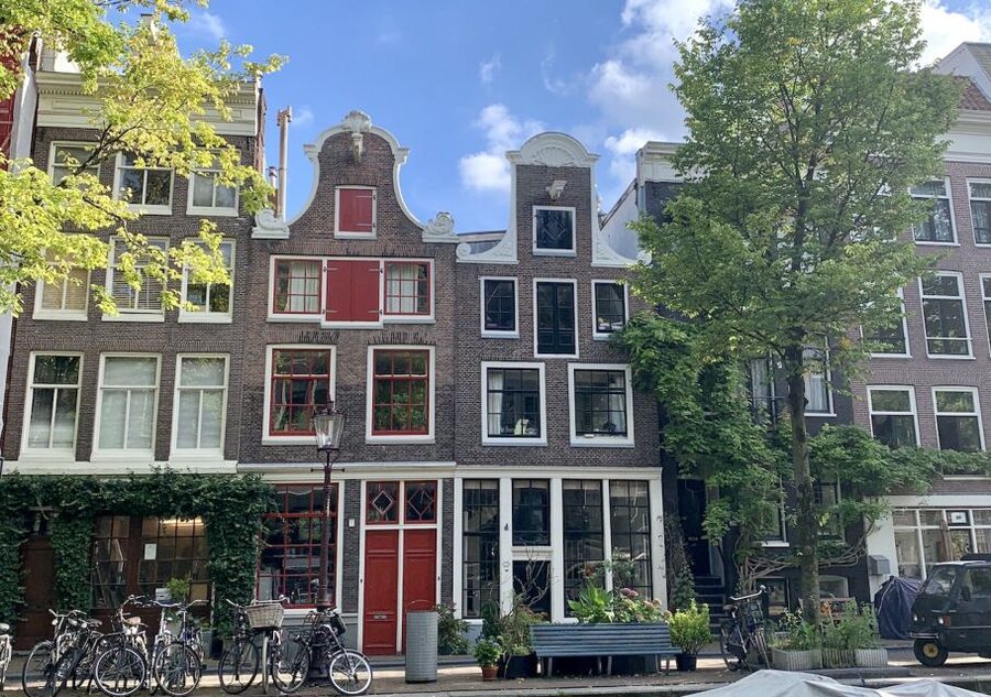 Amsterdam: Jordaan District Tour with a German guide - Anne Frank Monument to Westerkerk: Context Before You Get Lost