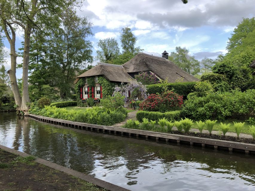 Amsterdam: Keukenhof Tulip Garden and Giethoorn Experience - Who This Tour Fits Best, and Who Should Skip It
