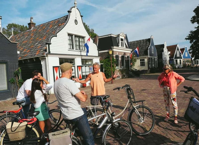 Amsterdam: Leisurely Windmill & Countryside Bike Ride - Meeting at Oosterdoks Island, then getting fitted and ready
