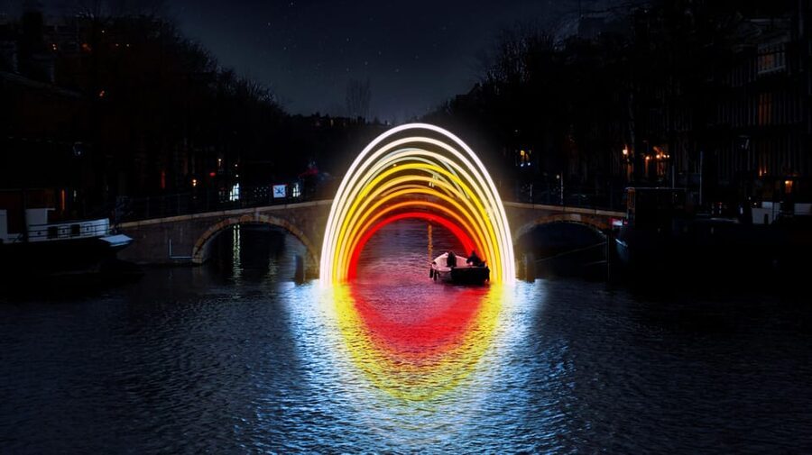 Amsterdam: Light Festival Boat Tour with Warm Drinks - How the 75-minute KINboat cruise actually feels
