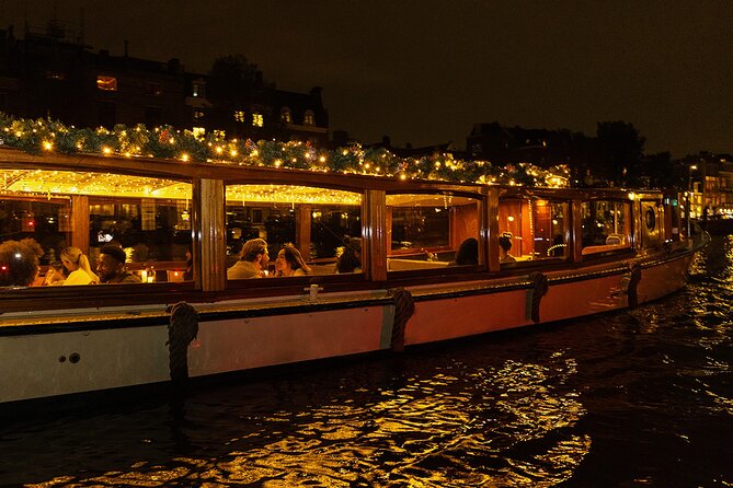 Amsterdam Light Festival: Heated Cruise with Hot Drinks & Bite - Your 75-minute canal route, explained in plain terms