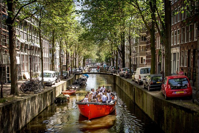 Amsterdam Light Festival: Saloon Boat Cruise + Hot Drinks & Bite - Price and Value: Is It Worth About $26.54?