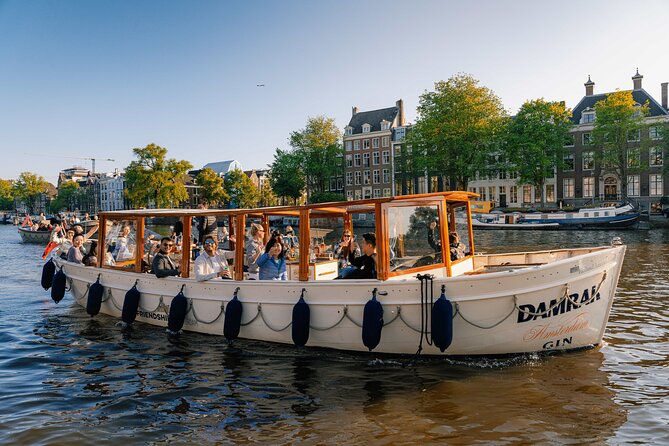 Amsterdam: Luxury Boat Cruise Unlimited Cocktails, Beers & Wines - Cheese snacks: included on paper, but confirm your expectations