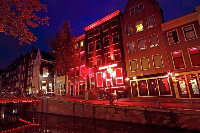 Amsterdam Luxury Boutique Boat tour with Unlimited Beer and Wine - What this tour is really good for