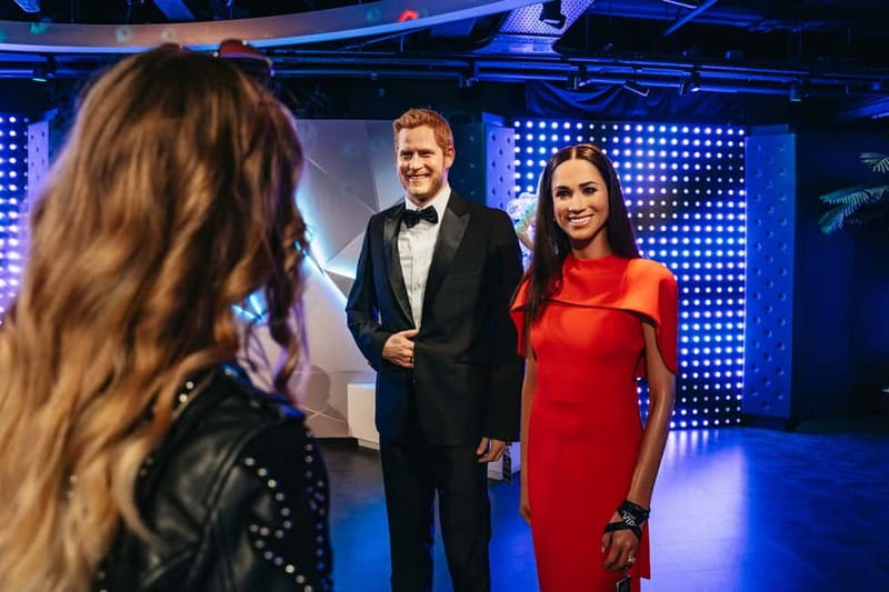 Amsterdam: Madame Tussauds Ticket - Interactive photo sets, why the museum feels made for cameras