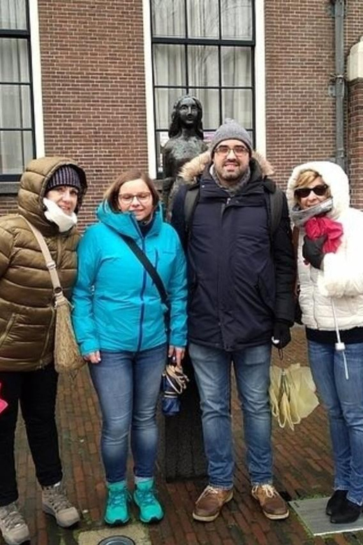 Amsterdam: Must-See Attractions Guided Walking Tour - Red Light District Photos, Without the Tourist Fog