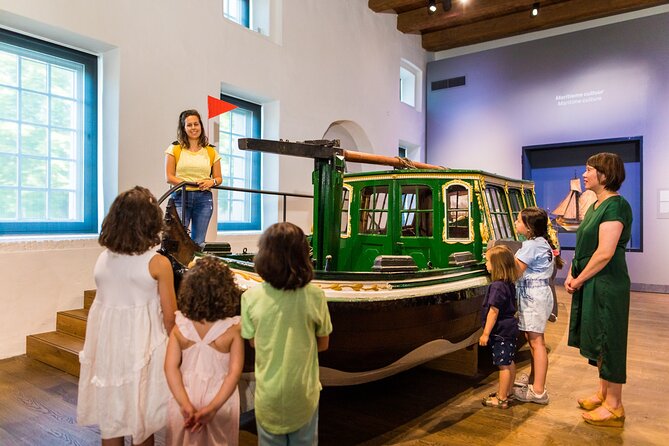 Amsterdam: National Maritime Museum Skip-the-Line Ticket - VR over Amsterdam canals: making the Golden Age feel close