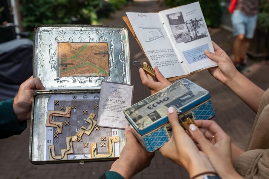 Amsterdam: "Operation 45 " Treasure Hunt Walking Tour - What to bring and what to expect day-of