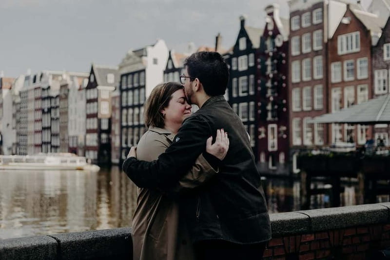 Amsterdam: Particular Photo Session - Who should book this Amsterdam photo session