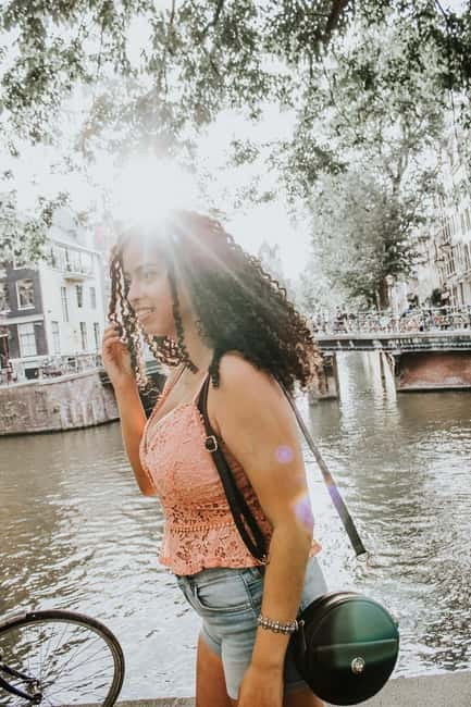 Amsterdam: Particular Photo Session - Should you book the Amsterdam Particular Photo Session?