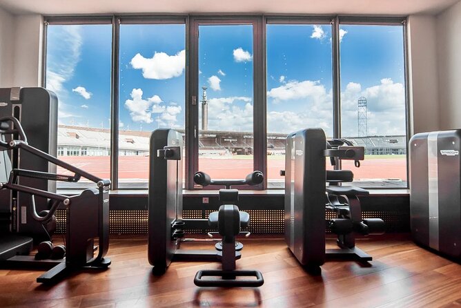 Amsterdam Premium Fitness Pass - Group Size, Language, and What That Means for Your Day