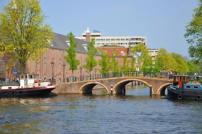 Amsterdam Private BBQ and Drinks Cruise With Onboard Chef - Key highlights you will care about