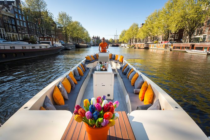 Amsterdam Private BBQ and Drinks Cruise With Onboard Chef - From the big art museum to Anne Frank: major stops from the water