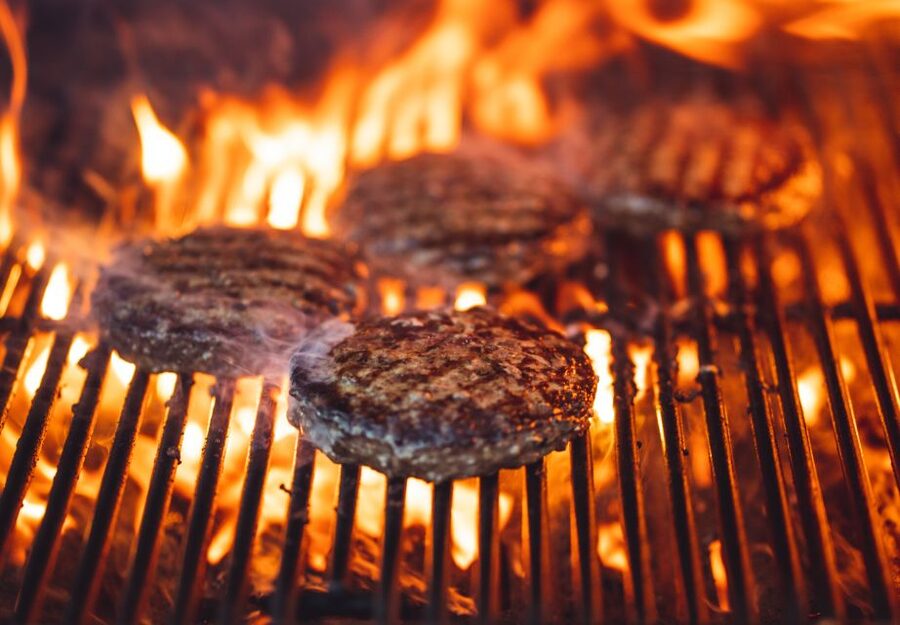 Amsterdam: Private BBQ Cruise with Personal Chef & Drinks - Tips to get the most out of your 2-hour canal BBQ