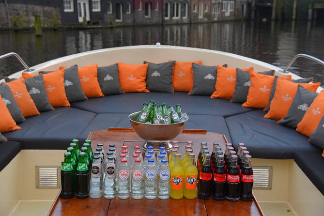 Amsterdam Private Boat Trip With Skipper, Burger and Beers - Price and food value: where the money actually goes