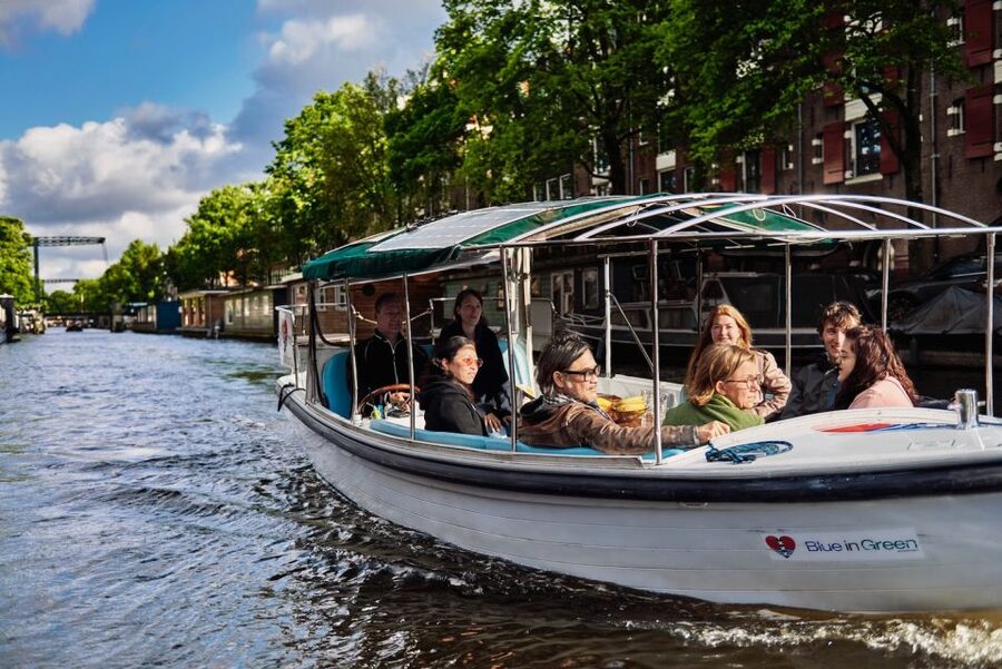 Amsterdam: Private Canal Tour - The route: UNESCO canal district, river, and port views from the water