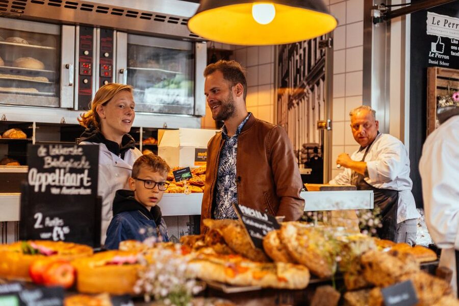 Amsterdam: Private Food Tour with a Local - Key highlights worth knowing