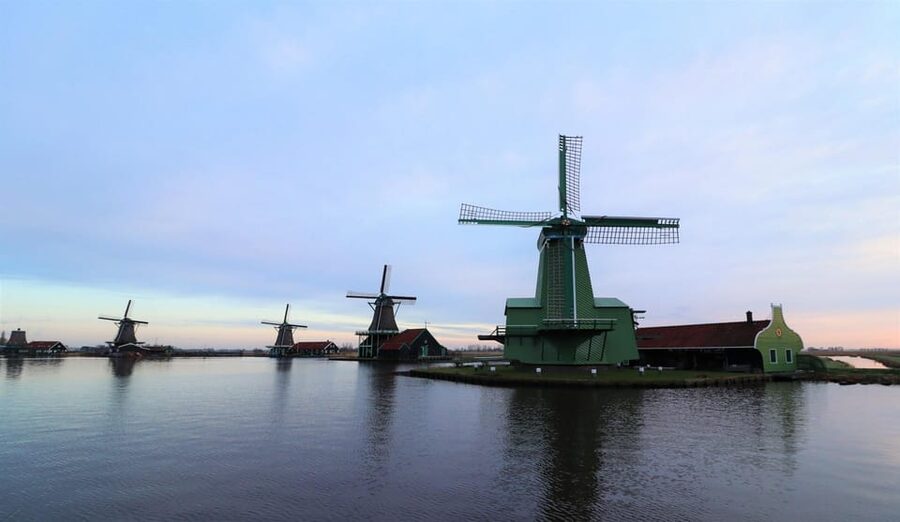 Amsterdam: Private green tour !!! Windmills, castle - Who This Tour Suits Best (and Who Might Skip It)