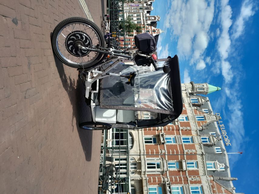 Amsterdam: Private Guided City Tour by Pedicab - Who this pedicab tour suits best
