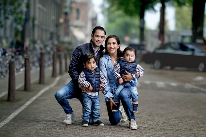 Amsterdam Private Photo Session Tour - Meet your photographer: why Carly and Matt’s approach matters