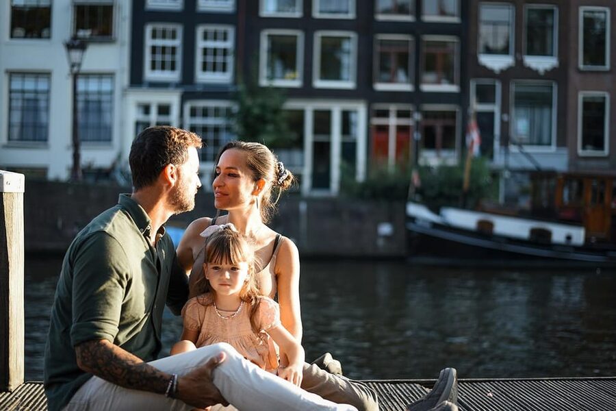 Amsterdam: Private Photoshoot in iconic locations - Where You Meet: Cobra Cafe Outside the Rijkmuseum Gardens