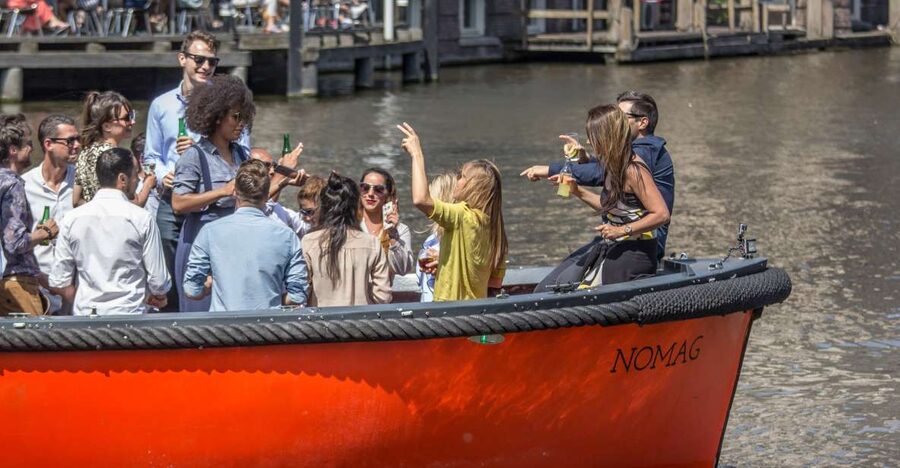 Amsterdam: Private Prosecco Canal Cruise Tour - Private Prosecco on the canals: what makes this worth it
