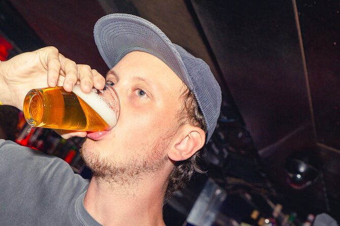 Amsterdam Private Pub Crawl in the City Center - Who this pub crawl fits best
