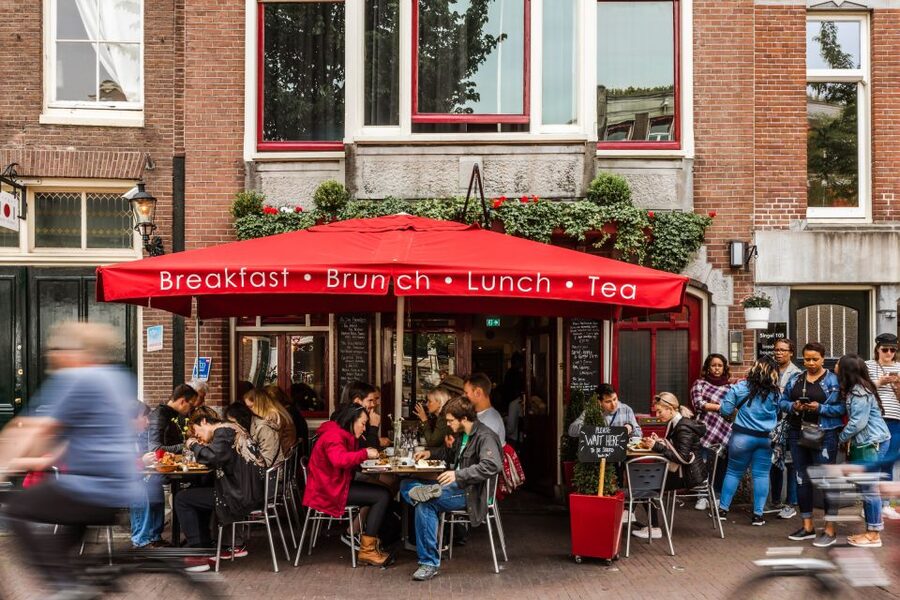 Amsterdam: Private Walking Tour of Jordaan & De 9 Straatjes - Start at Dam Square, then work your way toward De 9 Straatjes