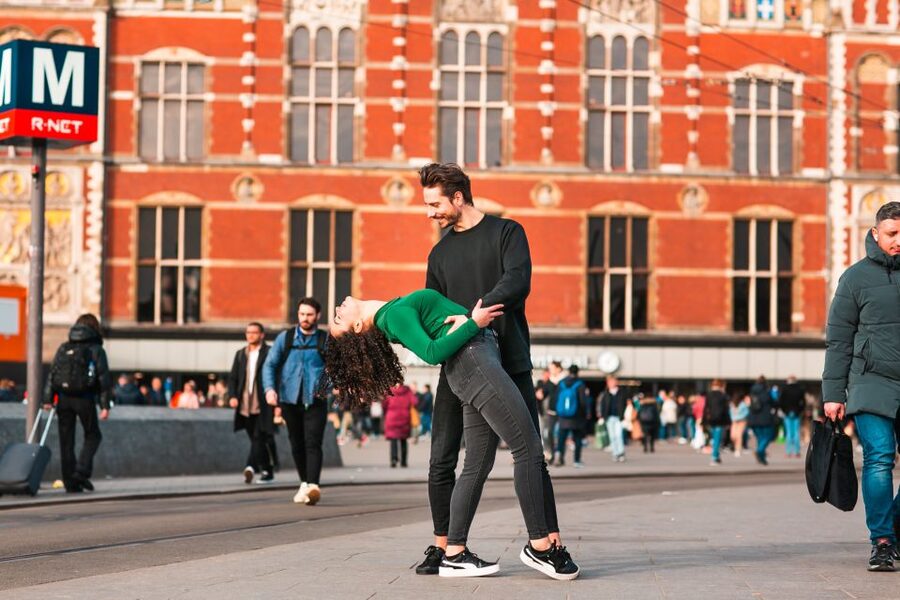 Amsterdam: Professional photoshoot at Centraal Station - Meeting at Stationsplein 42 and how the shoot runs