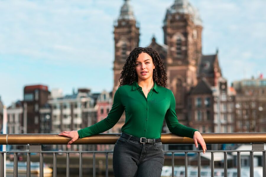 Amsterdam: Professional photoshoot at Centraal Station - The photo package: what you’ll actually receive