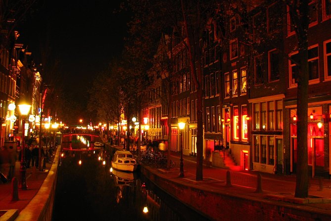 Amsterdam Red Light District and City Center Walking Tour - The smallest house and VOC storage that became a home
