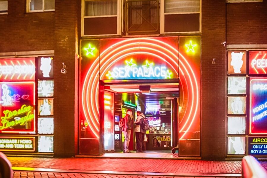 Amsterdam Red Light District & Coffee Shop Tour - The Red Light District walk: windows, canals, and the feeling of “tight city space”