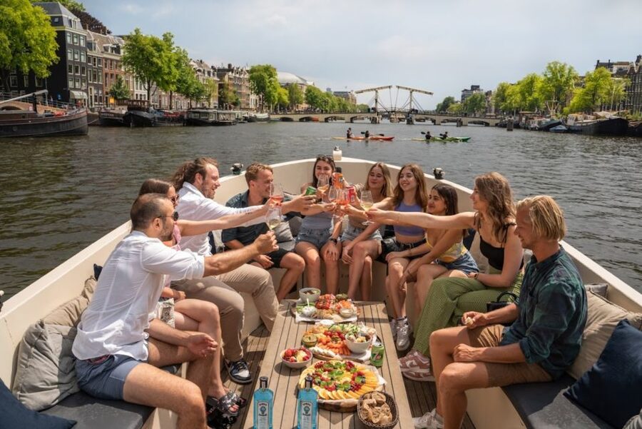Amsterdam: Red-Light District Pub Crawl and Booze Boat Tour - Practical stuff that can make or break your night
