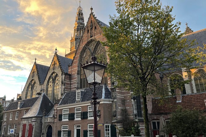 Amsterdam Red Light District: Serene and Other! - How much the guide matters here, and why Anne’s style is a strong signal